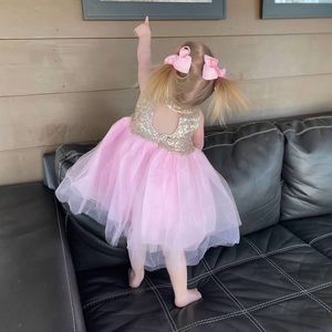 2T & 4/5T sparkly party dresses - EUC